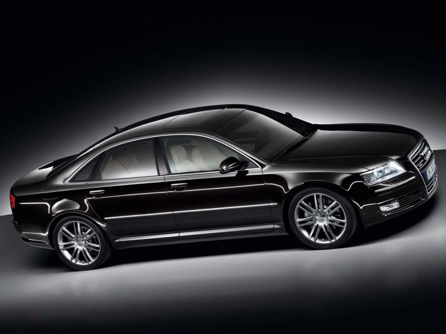  Audi A8 4.2 Quattro (D3) 2008 года  (фото 4 из 5)